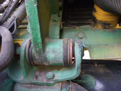 cab mounting right small.jpg