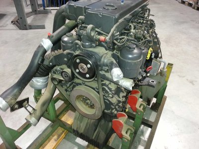 OM904_2.jpg