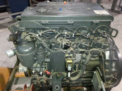 OM904_3.jpg