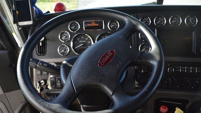 11_D713150a.jpg