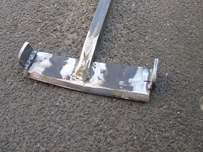 Flacheisen-Messer mit Führungsnasen