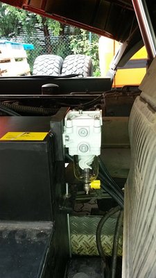 Separ Filter vor rechtem Tank