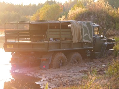 Ural im Schlamm.jpg