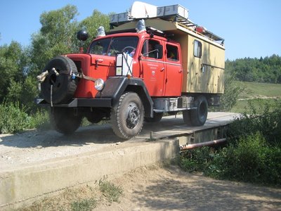 62 sprung über die Brücke.jpg
