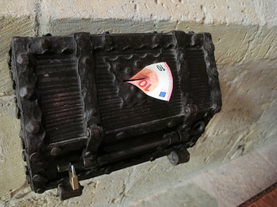 08_Opferstock Monastri du Poblet.JPG