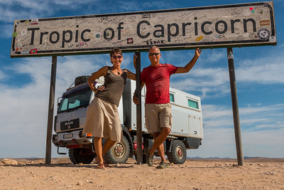 2015 mantoco Weltreise Namibia Namib Naukluft NP Tropic of Capricorn Wendekreis des Steinbocks.JPG (134.39 KiB) 23123 mal betrachtet 2015 mantoco Weltreise Namibia Namib Naukluft NP Tropic of Capricorn Wendekreis des Steinbocks.JPG