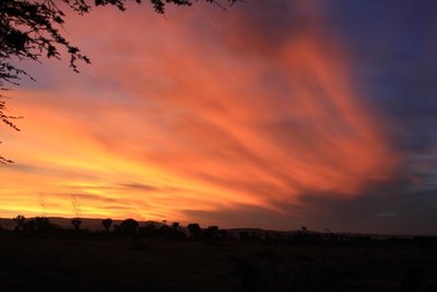 Sonnenaufgang im Masai- Land
