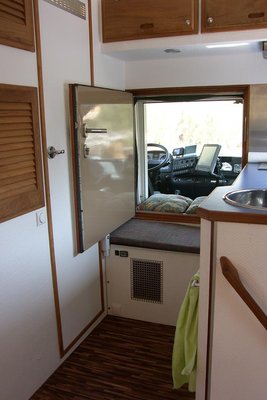 SH105897 (Copy).JPG