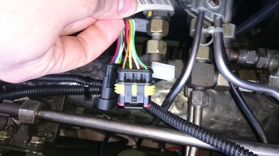 Stecker Heizungsseitig
