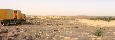 Parkplatz oberhalb vom Oued und dem Guelta .......