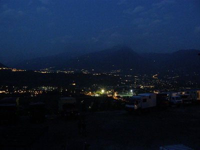 Meran bei Nacht von der Apfelranch