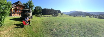 Stellplatz beim Bauern am Titisee.JPG