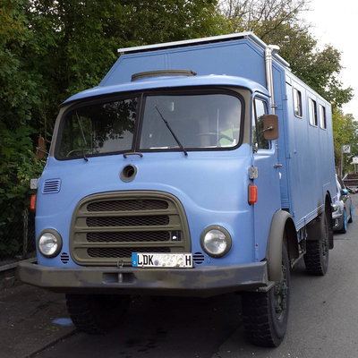Neue Farbe Fahrerhaus (Large).jpg