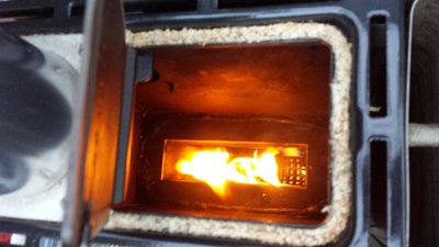 Feuer im Ölofen (Large).jpg