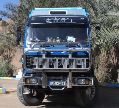 Wolles Fernreise-Fahrzeug in Zagora