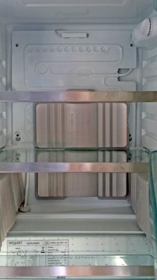 Kühlschrankböden eingesetzt (Large).jpg