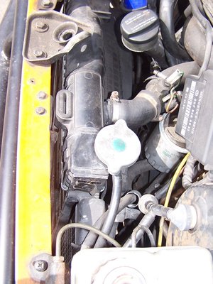 Motorraum 1 klein.JPG
