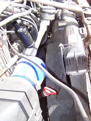 Motorraum 3 klein.JPG