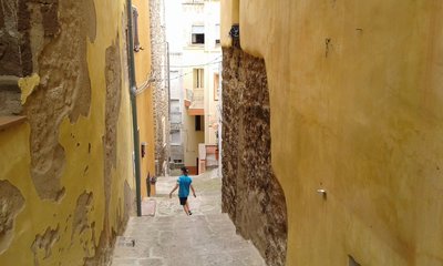 Altstadt-Castelsardo-fuer-LKW-gesperrt.jpg