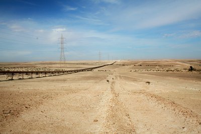 Phospahttranzportband ca. 70 km. lang von Smara bis Laayoune .
