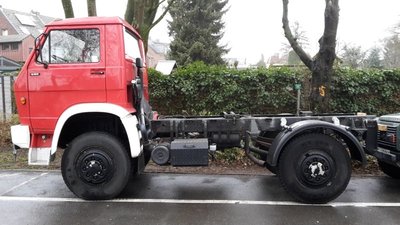 G90 gestrippt.jpg