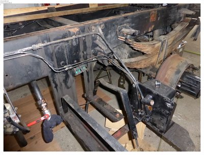 Fahrerhaus_Hydraulikpumpe_700.jpg