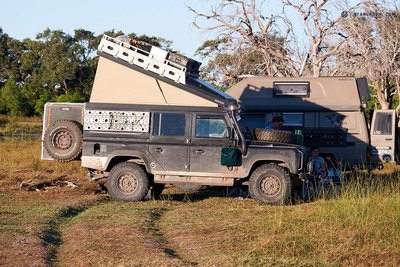 20190427_Dinner-at-Hippo-Pool_Botswana_DSC00136.jpg