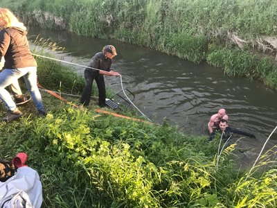 Wasserrettung.jpg (483.39 KiB) 1932 mal betrachtet Wasserrettung.jpg