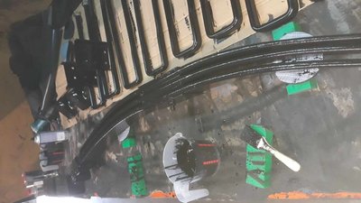 IMG-20190730-WA0007_compress69.jpg (95.49 KiB) 11849 mal betrachtet Noch schön mit 2K PU-Lack konserviert.
