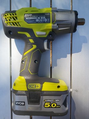 Ryobi_18V.jpg